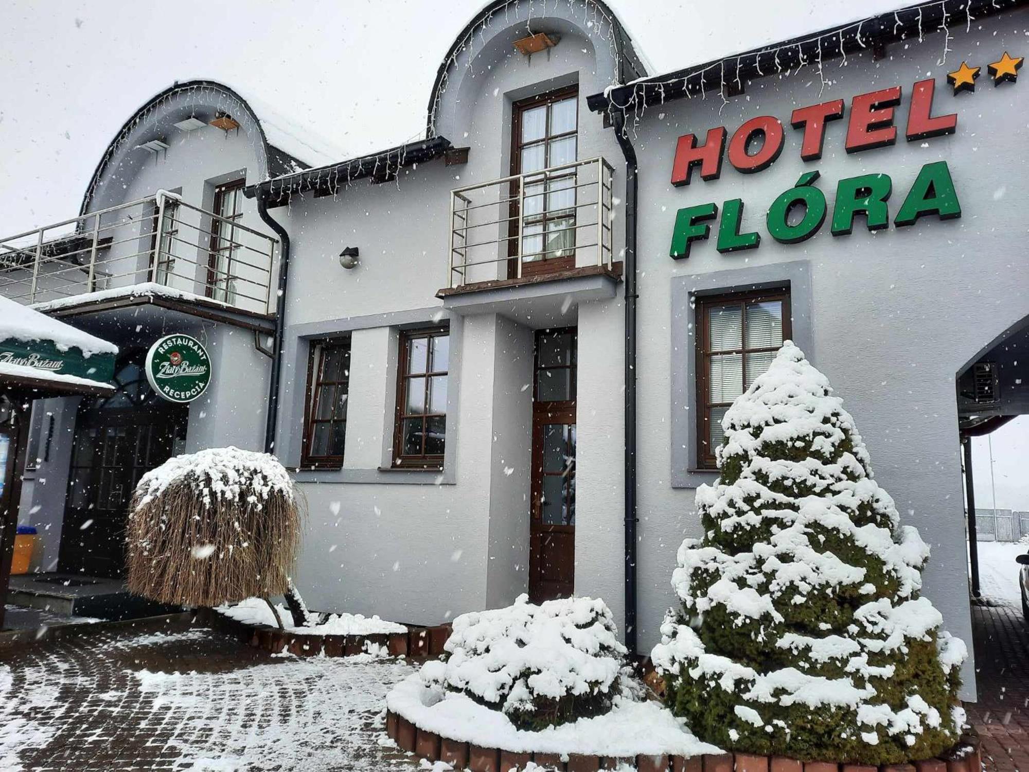 Hotel Flora Besenova Exterior foto