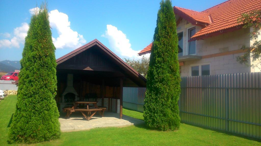 Hotel Flora Besenova Exterior foto