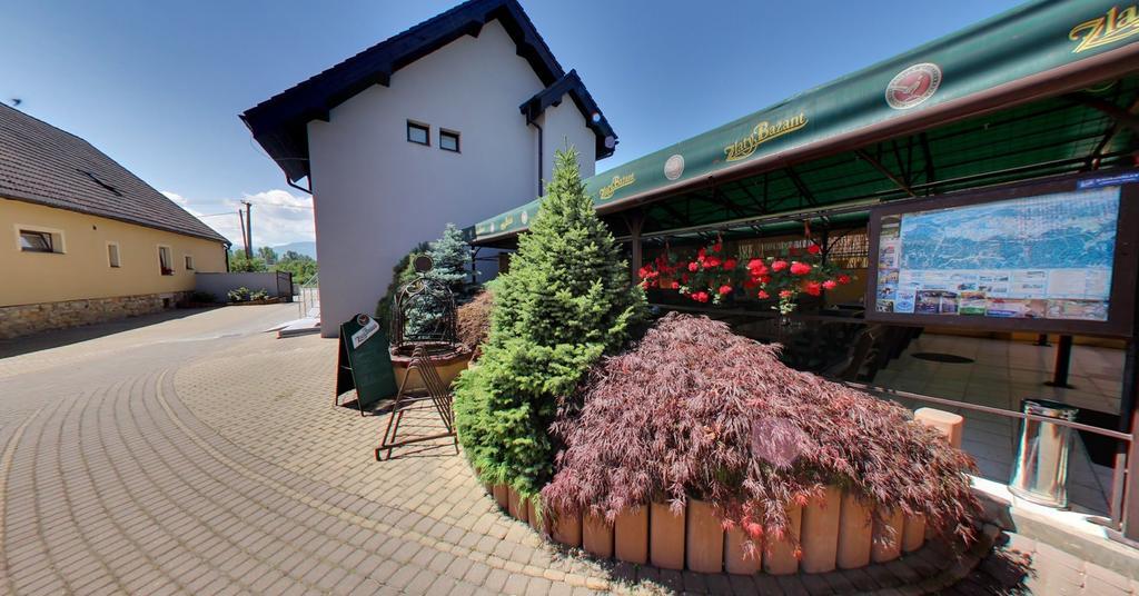 Hotel Flora Besenova Exterior foto